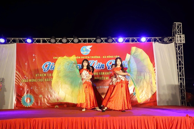 Chi hội phụ nữ Thôn Duyên Trường: giao lưu văn nghệ và tổ chức thi kéo co chào mừng Ngày Quốc tế Phụ nữ 8/3 và cuộc bầu cử đại biểu Quốc hội và Hội đồng nhân dân các cấp- Ảnh 6.