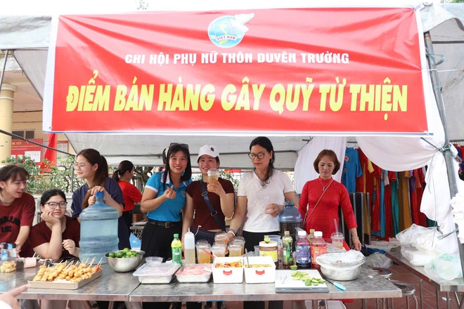 Chi hội phụ nữ Thôn Duyên Trường: giao lưu văn nghệ và tổ chức thi kéo co chào mừng Ngày Quốc tế Phụ nữ 8/3 và cuộc bầu cử đại biểu Quốc hội và Hội đồng nhân dân các cấp- Ảnh 16.