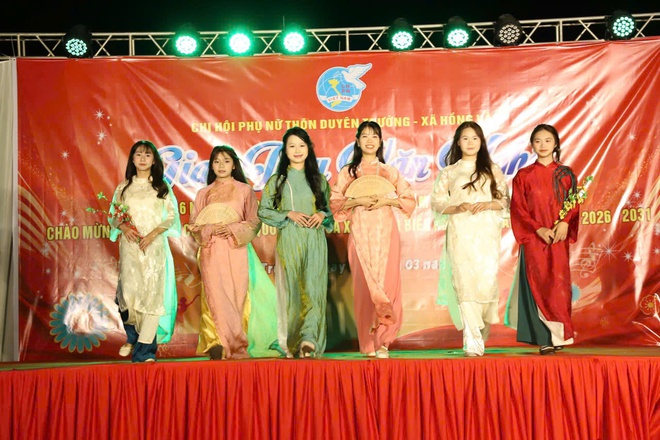 Chi hội phụ nữ Thôn Duyên Trường: giao lưu văn nghệ và tổ chức thi kéo co chào mừng Ngày Quốc tế Phụ nữ 8/3 và cuộc bầu cử đại biểu Quốc hội và Hội đồng nhân dân các cấp- Ảnh 10.