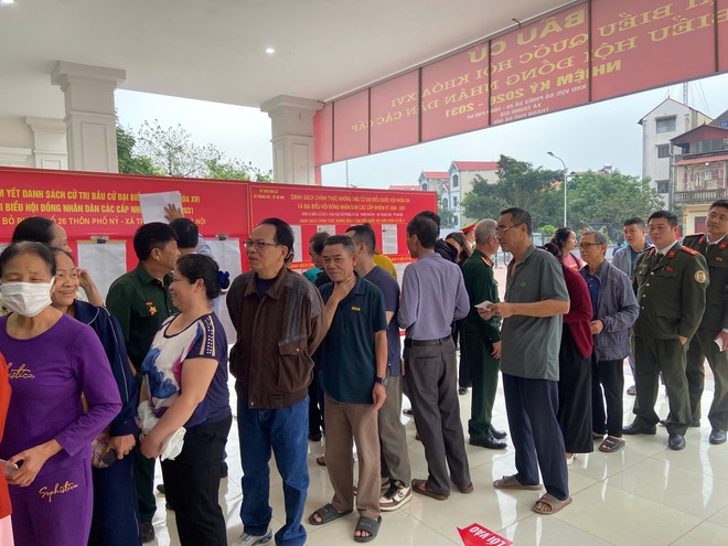 TRUNG GIÃ: CÔNG TÁC BẦU CỬ DIỄN RA NGHIÊM TÚC, ĐÚNG QUY ĐỊNH- Ảnh 3.
