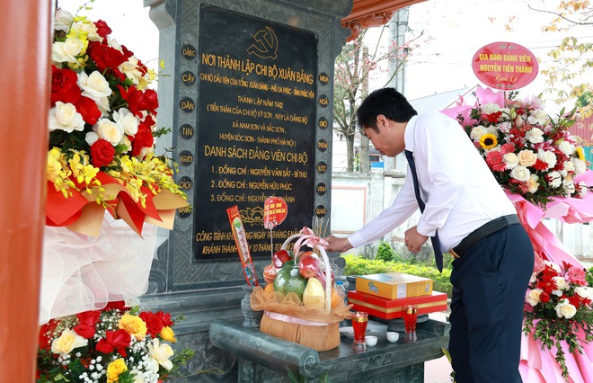 XÃ TRUNG GIÃ TỔ CHỨC LỄ DÂNG HƯƠNG KỶ NIỆM 93 NĂM THÀNH LẬP CHI BỘ TÂN YÊN VÀ 84 NĂM THÀNH LẬP CHI BỘ XUÂN BẢNG- Ảnh 9.