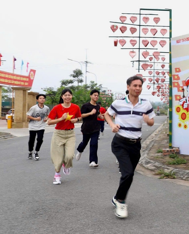 Hồng Vân tổ chức thành công Ngày chạy Olympic vì sức khoẻ toàn dân- Ảnh 7.