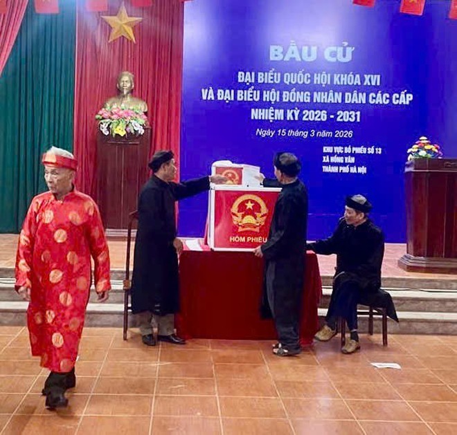 Những nỗ lực thầm lặng trong ngày bầu cử ở xã Hồng Vân, thành phố Hà Nội- Ảnh 4.