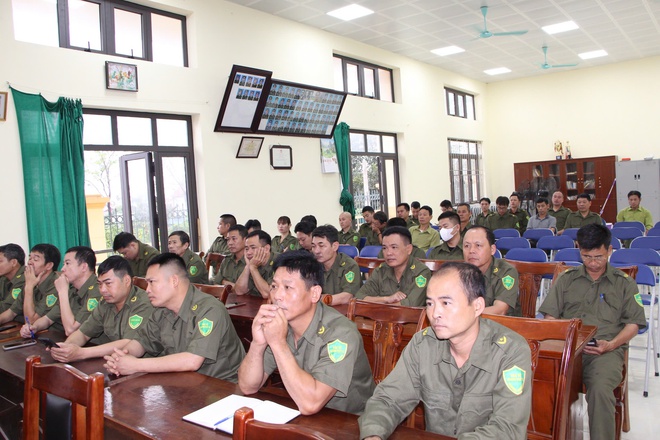 Công an xã Phú Nghĩa tổ chức tập huấn kỹ năng điều khiển, phân luồng giao thông cho lực lượng an ninh cơ sở- Ảnh 5.