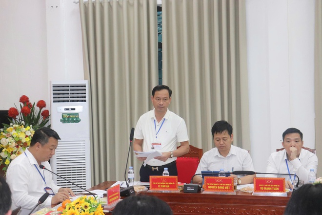 Đoàn kiểm tra số 08 của Thành uỷ Hà Nội làm việc với Đảng uỷ xã Bình Minh- Ảnh 5.