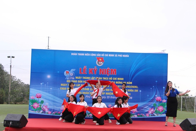 Phú Nghĩa: Sôi nổi Lễ kỷ niệm 95 năm ngày thành lập Đoàn TNCS Hồ Chí Minh- Ảnh 6.