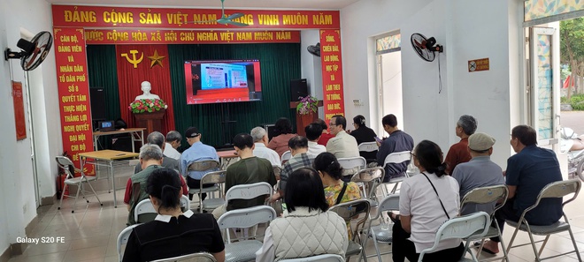 Phường Bồ Đề tiếp sóng Hội nghị quán triệt Nghị quyết 02-NQ/TW của Bộ Chính trị, hướng tới mục tiêu Thủ đô “Văn hiến - Văn minh - Hiện đại - Hạnh phúc”- Ảnh 6.