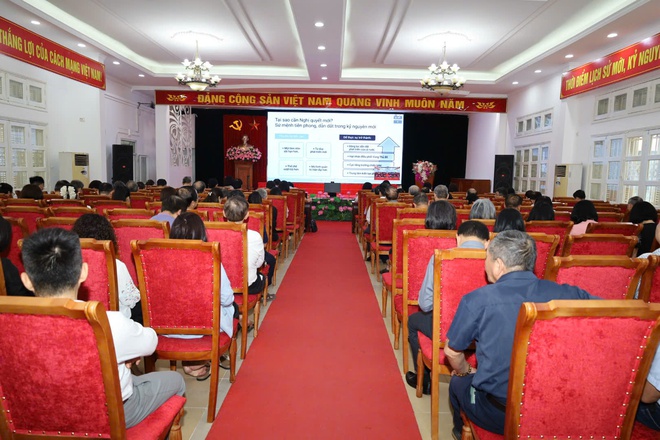 Phường Bồ Đề tiếp sóng Hội nghị quán triệt Nghị quyết 02-NQ/TW của Bộ Chính trị, hướng tới mục tiêu Thủ đô “Văn hiến - Văn minh - Hiện đại - Hạnh phúc”- Ảnh 9.