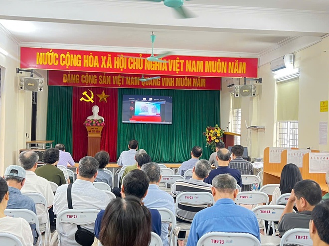 Phường Bồ Đề tiếp sóng Hội nghị quán triệt Nghị quyết 02-NQ/TW của Bộ Chính trị, hướng tới mục tiêu Thủ đô “Văn hiến - Văn minh - Hiện đại - Hạnh phúc”- Ảnh 13.