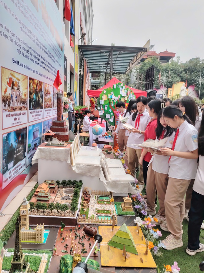 Sôi nổi ngày hội chuyên môn "Stem- AI- Robotics" tại Trường THCS Lê Lợi- Ảnh 4.