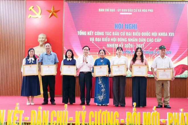 Xã Hòa Phú: Tổng kết công tác bầu cử đại biểu Quốc hội khóa XVI và đại biểu HĐND các cấp, nhiệm kỳ 2026 -2031.- Ảnh 14.