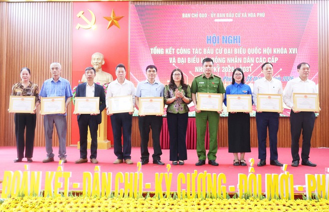 Xã Hòa Phú: Tổng kết công tác bầu cử đại biểu Quốc hội khóa XVI và đại biểu HĐND các cấp, nhiệm kỳ 2026 -2031.- Ảnh 32.