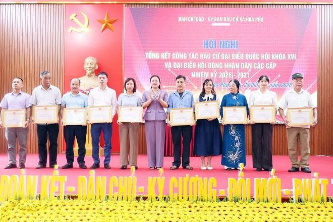 Xã Hòa Phú: Tổng kết công tác bầu cử đại biểu Quốc hội khóa XVI và đại biểu HĐND các cấp, nhiệm kỳ 2026 -2031.- Ảnh 6.