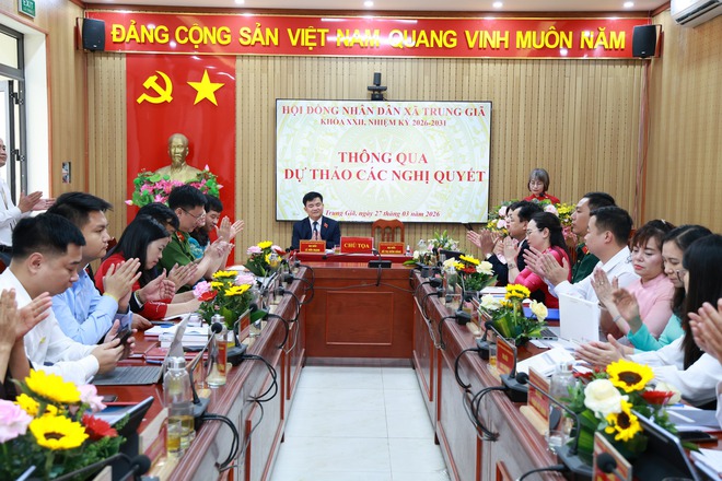 HĐND XÃ TRUNG GIÃ KHOÁ XXII TỔ CHỨC KỲ HỌP THỨ NHẤT KIỆN TOÀN CÁC CHỨC DANH LÃNH ĐẠO CHỦ CHỐT- Ảnh 5.