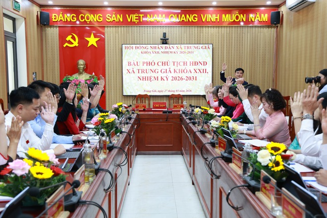 HĐND XÃ TRUNG GIÃ KHOÁ XXII TỔ CHỨC KỲ HỌP THỨ NHẤT KIỆN TOÀN CÁC CHỨC DANH LÃNH ĐẠO CHỦ CHỐT- Ảnh 8.
