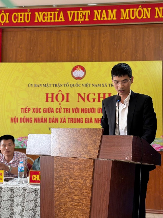 PHÓ CHỦ TỊCH UBND XÃ TRUNG GIÃ NGUYỄN THỊ THANH HUYỀN CÙNG CÁC ỨNG CỬ VIÊN HĐND XÃ TIẾP XÚC CỬ TRI TẠI THÔN ĐO – ĐƠN VỊ BẦU CỬ SỐ 06- Ảnh 3.