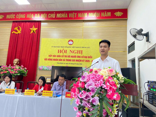 PHÓ BÍ THƯ THƯỜNG TRỰC ĐẢNG ỦY- CHỦ TỊCH ỦY BAN MTTQ VIỆT NAM XÃ XÃ TRUNG GIÃ NGUYỄN THỊ KIM TUYẾN VÀ CÁC ỨNG CỬ VIÊN ĐẠI BIỂU HĐND XÃ TRUNG GIÃ TIẾP XÚC CỬ TRI, VẬN ĐỘNG BẦU CỬ TẠI THÔN BÌNH AN- Ảnh 3.