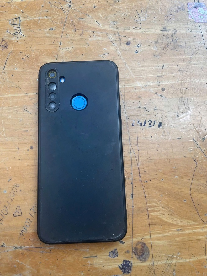 Gương người tốt, việc tốt của học sinh Trường THCS Đông Phương Yên- Ảnh 1.