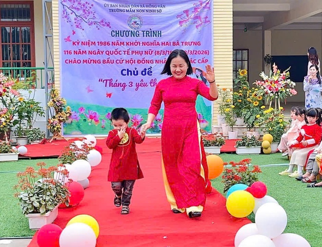 Trường mầm non Ninh Sở, xã Hồng Vân hưởng ứng “Tuần lễ Áo dài”- Ảnh 3.