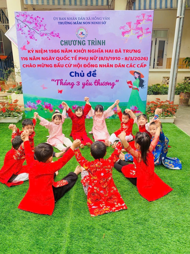 Trường mầm non Ninh Sở, xã Hồng Vân hưởng ứng “Tuần lễ Áo dài”- Ảnh 1.