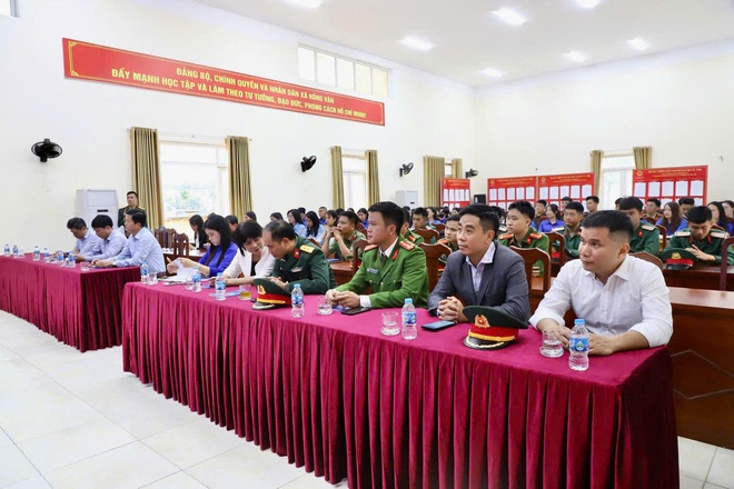 Đoàn thanh niên xã Hồng Vân đã tổ chức Lễ phát động ra quân Tháng Thanh niên năm 2026.- Ảnh 3.