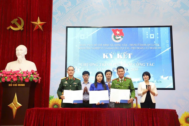 Đoàn thanh niên xã Hồng Vân đã tổ chức Lễ phát động ra quân Tháng Thanh niên năm 2026.- Ảnh 6.