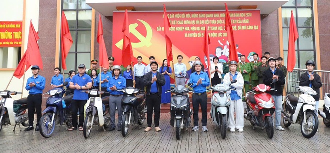 Đoàn thanh niên xã Hồng Vân đã tổ chức Lễ phát động ra quân Tháng Thanh niên năm 2026.- Ảnh 12.