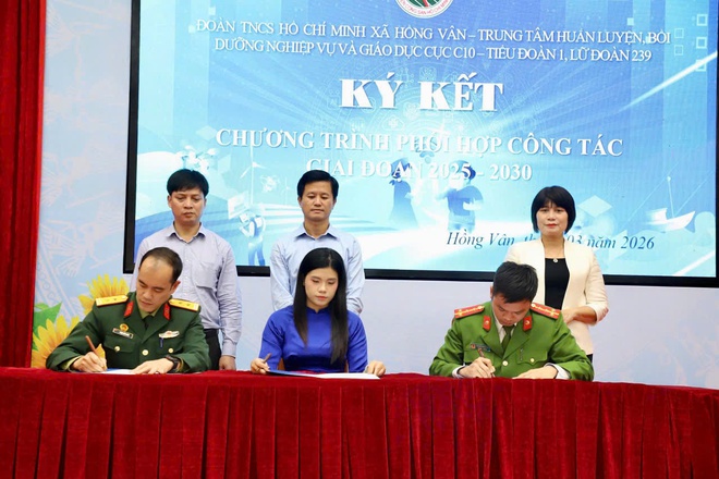 Đoàn thanh niên xã Hồng Vân đã tổ chức Lễ phát động ra quân Tháng Thanh niên năm 2026.- Ảnh 7.