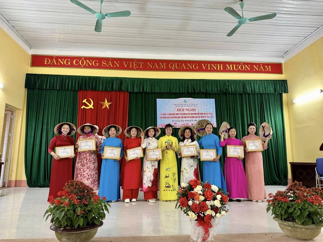 PHỤ NỮ XÃ TRUNG GIÃ SÔI NỔI TỔ CHỨC CÁC HOẠT ĐỘNG CHÀO MỪNG NGÀY QUỐC TẾ PHỤ NỮ 8/3- Ảnh 9.