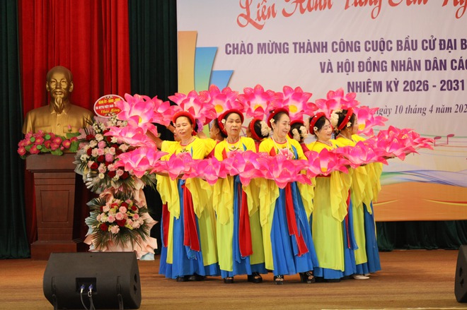 XÃ CỔ ĐÔ TỔ CHỨC LIÊN HOAN TIẾNG HÁT NGƯỜI CAO TUỔI NĂM 2026- Ảnh 4.