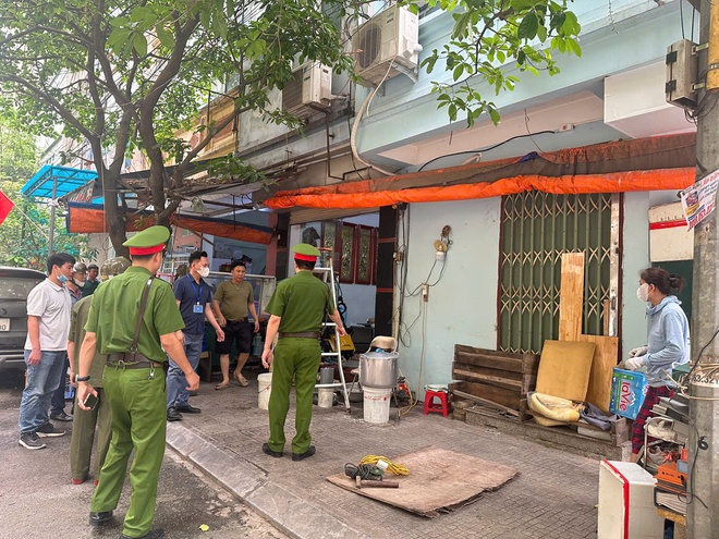 Quyết liệt lập lại trật tự đô thị tại Kiến Hưng: Đường thông, hè thoáng nhưng tiểu thương còn nhiều trăn trở- Ảnh 4.