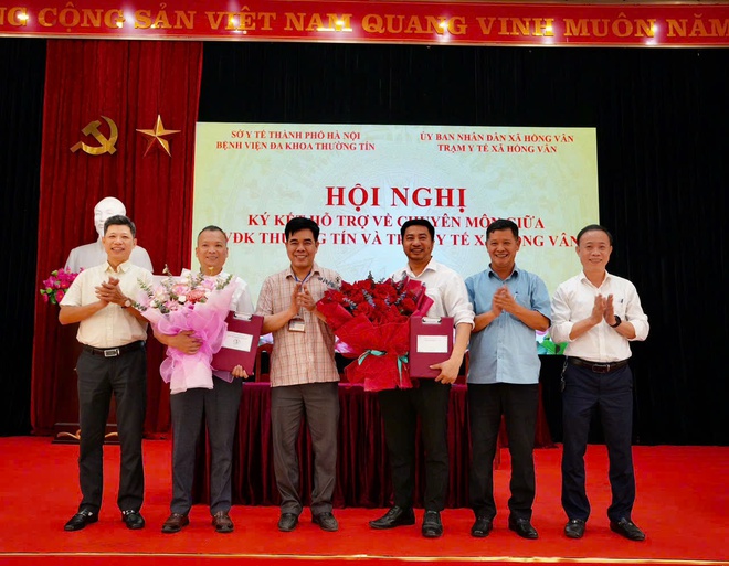Xã Hồng Vân ký kết với Bệnh viện Đa khoa Thường Tín: Nâng cao chất lượng chăm sóc sức khỏe từ cơ sở- Ảnh 6.
