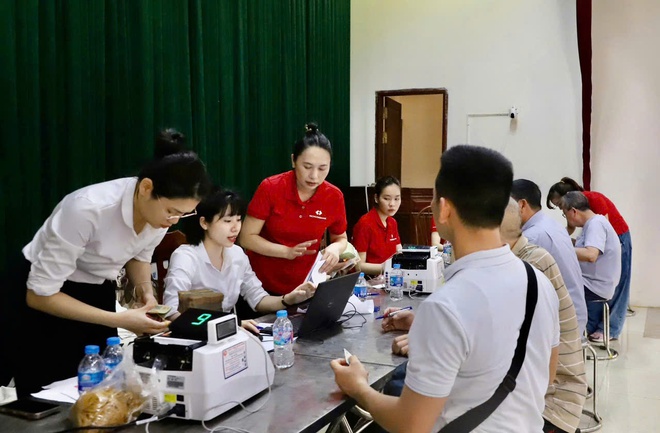 Xã Hồng Vân tiếp tục chi trả tiền bồi thường dự án khu đô thị thể thao Olympic- Ảnh 8.