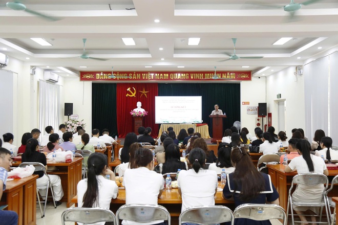 Hoàn thành lớp bồi dưỡng lý luận chính trị cho đảng viên mới khóa II năm 2026- Ảnh 1.