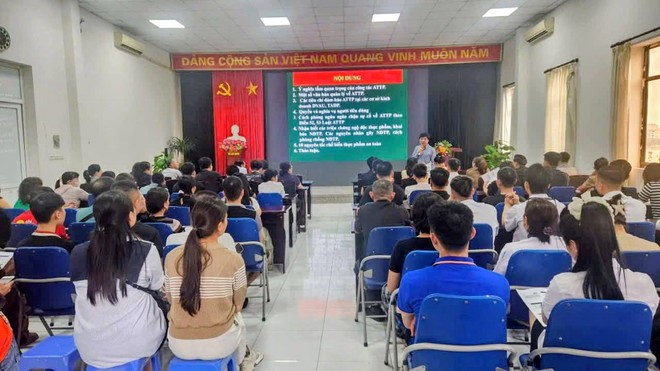 NÂNG CAO KIẾN THỨC AN TOÀN THỰC PHẨM - VÌ SỨC KHỎE CỘNG ĐỒNG PHƯỜNG CẦU GIẤY- Ảnh 4.