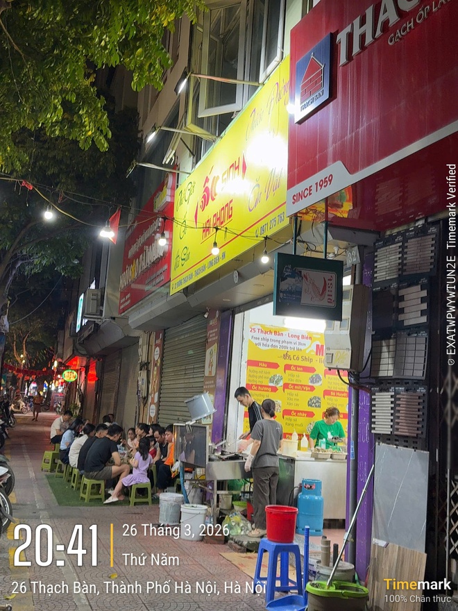 Long Biên tăng cường xử lý “phạt nguội”, lập lại trật tự đô thị trên địa bàn phường- Ảnh 5.