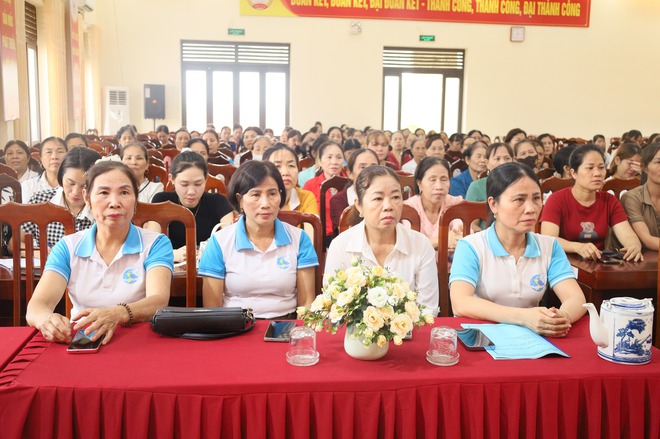 HỘI LIÊN HIỆP PHỤ NỮ XÃ CỔ ĐÔ TỔ CHỨC TUYÊN TRUYỀN PHÂN LOẠI VÀ XỬ LÝ RÁC THẢI SINH HOẠT TẠI HỘ GIA ĐÌNH- Ảnh 4.