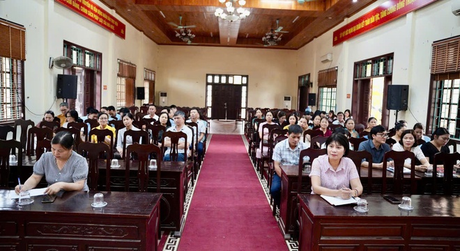 Hội Nghị Công Bố Quyết Định Hợp Nhất Hội Chữ Thập Đỏ Xã Hồng Vân- Ảnh 1.