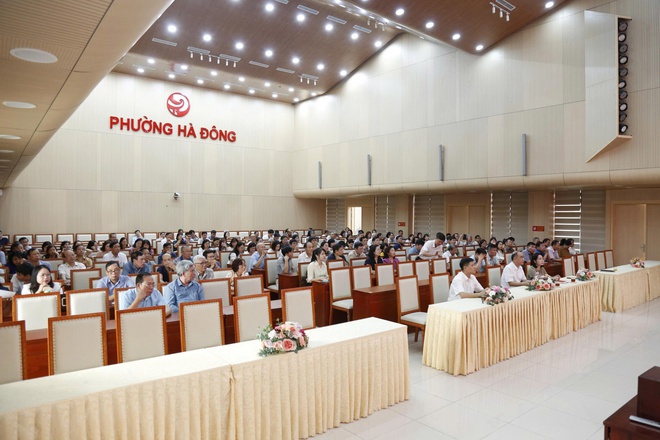 Phường Hà Đông tham gia hội nghị Phổ biến, quán triệt và triển khai thực hiện các văn kiện, nghị quyết về công tác kiểm tra, giám sát, kỷ luật của Đảng- Ảnh 2.