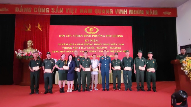 Hội Cựu chiến binh phường Phú Lương kỷ niệm 51 năm Ngày Giải phóng miền Nam, thống nhất đất nước (30/4/1975 - 30/4/2026)- Ảnh 5.