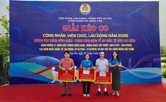 Sôi nổi giải kéo co xã Hồng Vân chào mừng Ngày Quốc tế Lao động 1/5- Ảnh 7.
