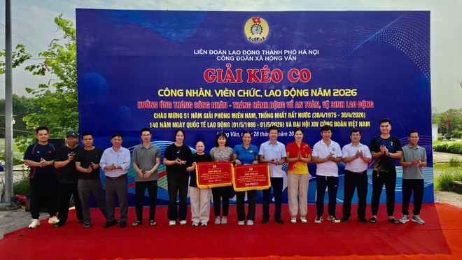 Sôi nổi giải kéo co xã Hồng Vân chào mừng Ngày Quốc tế Lao động 1/5- Ảnh 8.
