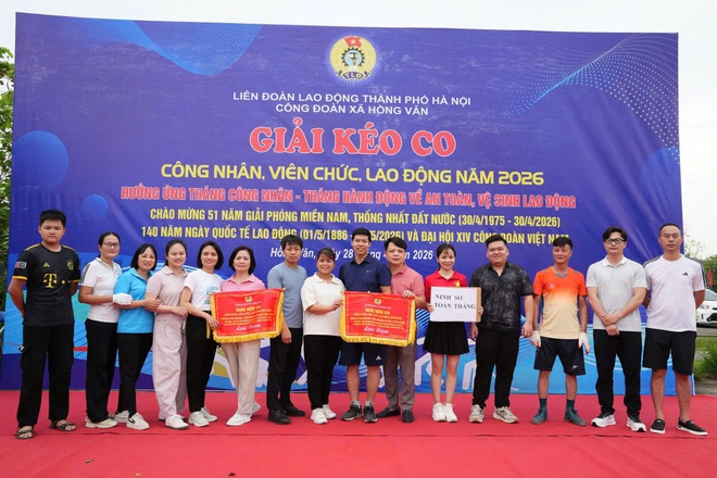 Sôi nổi giải kéo co xã Hồng Vân chào mừng Ngày Quốc tế Lao động 1/5- Ảnh 10.