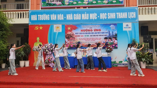 Phường Phú Lương phát động Ngày hội Sách và Văn hóa đọc với chủ đề “Sách - tri thức - khát vọng phát triển đất nước”- Ảnh 6.