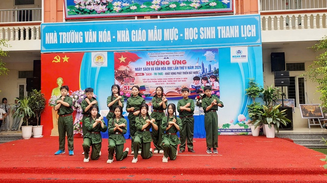 Phường Phú Lương phát động Ngày hội Sách và Văn hóa đọc với chủ đề “Sách - tri thức - khát vọng phát triển đất nước”- Ảnh 8.