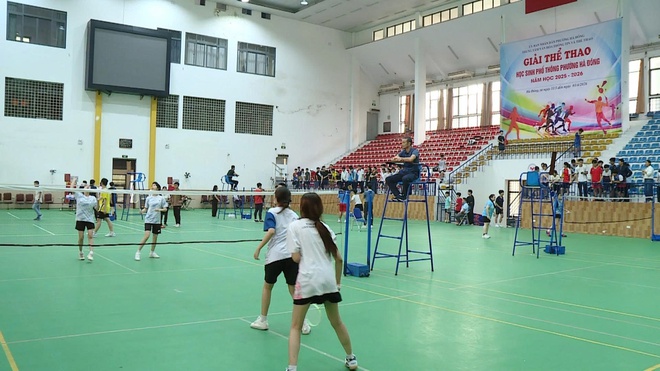 Sôi nổi giải cầu lông học sinh phổ thông phường Hà Đông năm 2026- Ảnh 2.