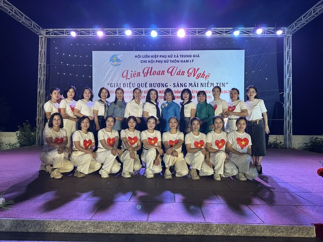 GIAI ĐIỆU QUÊ HƯƠNG- SÁNG MÃI NIỀM TIN: Lan toả khí thế tháng Tư lịch sử tại xã Trung Giã- Ảnh 5.