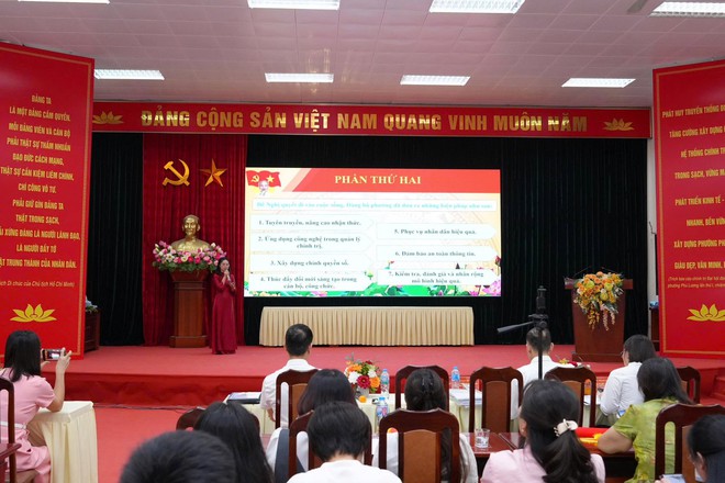 Phường Phú Lương tổ chức Hội thi Báo cáo viên, tuyên truyền viên giỏi cụm 4- Nơi thể hiện bản lĩnh tuyên truyền- Ảnh 5.