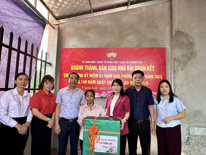 TRUNG GIÃ KHÁNH THÀNH NHÀ ĐẠI ĐOÀN KẾT – LAN TỎA NGHĨA TÌNH, GẮN KẾT CỘNG ĐỒNG- Ảnh 2.