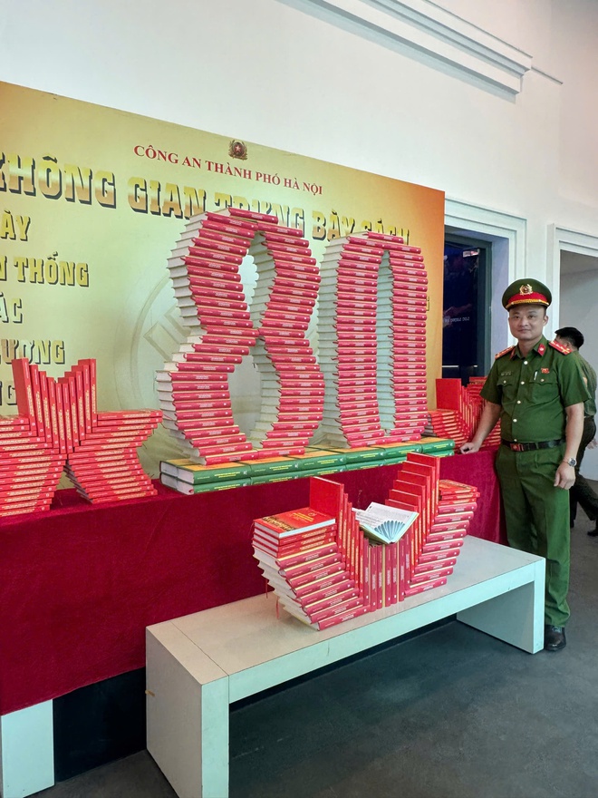 Công an xã Bình Minh tổ chức sinh hoạt chính trị sâu sắc, ý nghĩa cho CBCS tại Bảo tàng Công an thành phố Hà Nội- Ảnh 7.